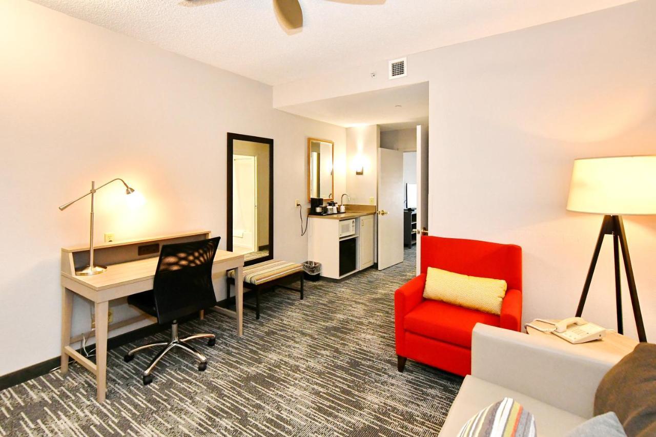Hotel Country & By Radisson, Mount Morris, Ny 3*