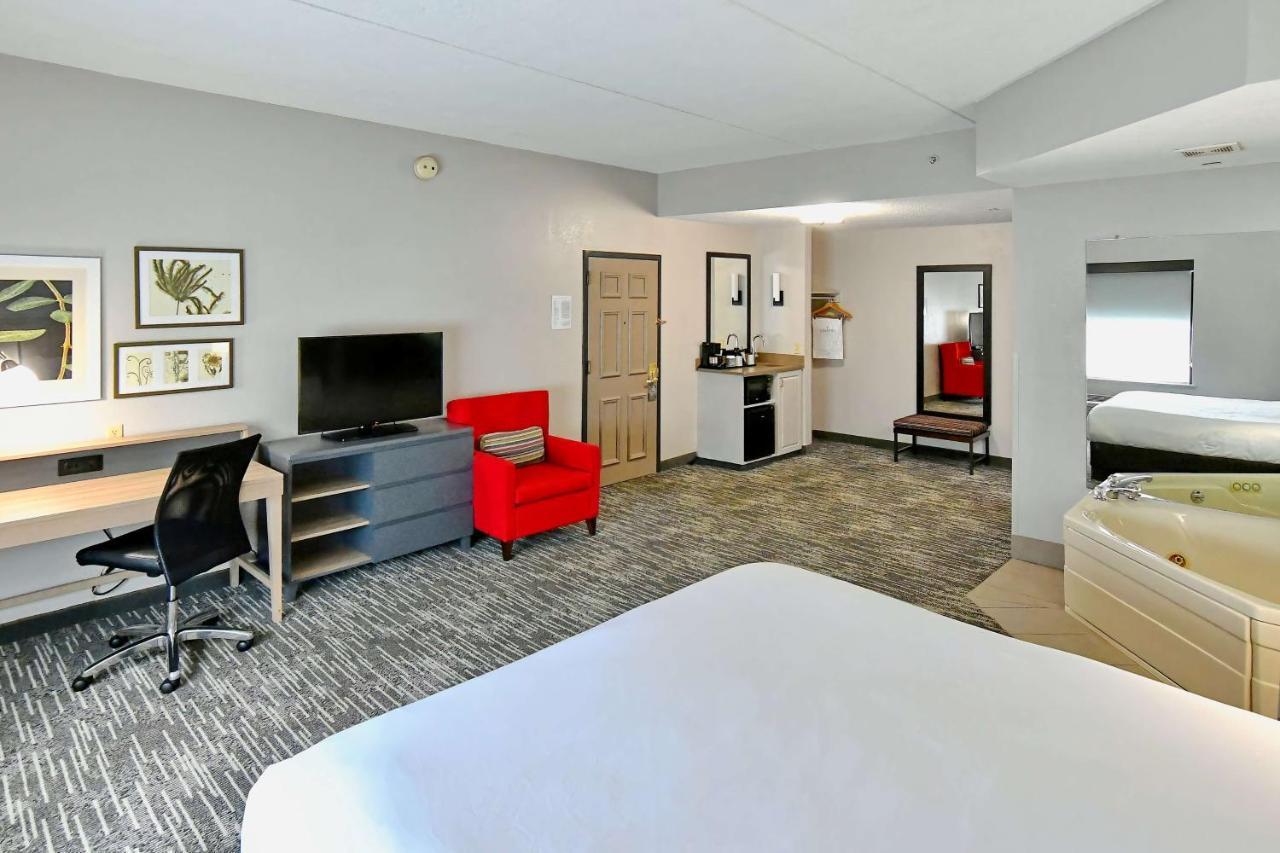 Country & By Radisson, Mount Morris, Ny 3* Mount Morris